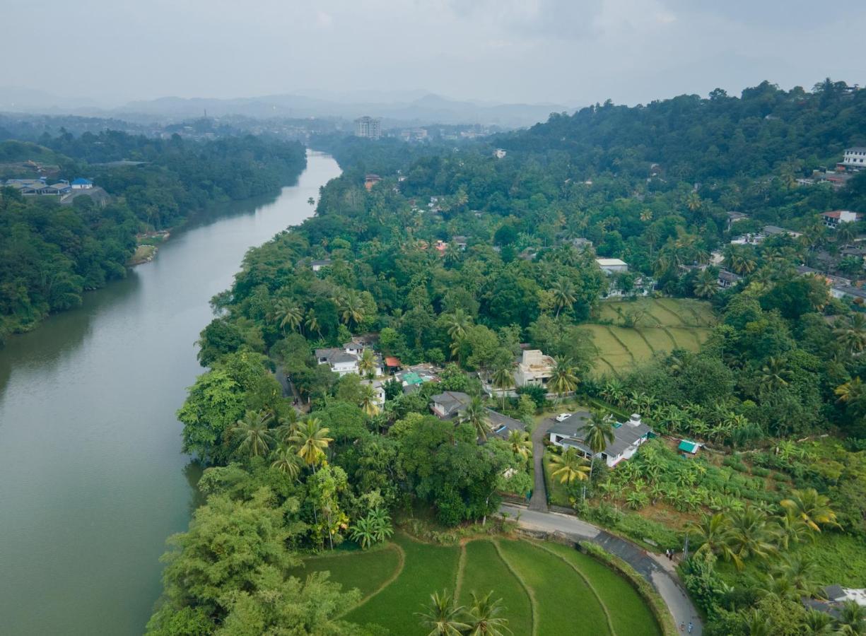 Surveyor'S Residence Bungalow Kandy Exterior photo