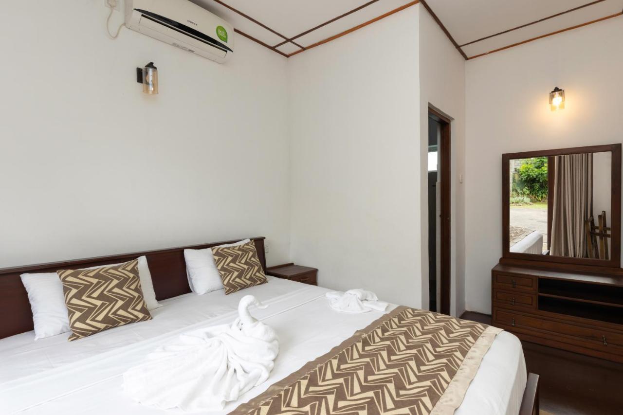 Surveyor'S Residence Bungalow Kandy Exterior photo