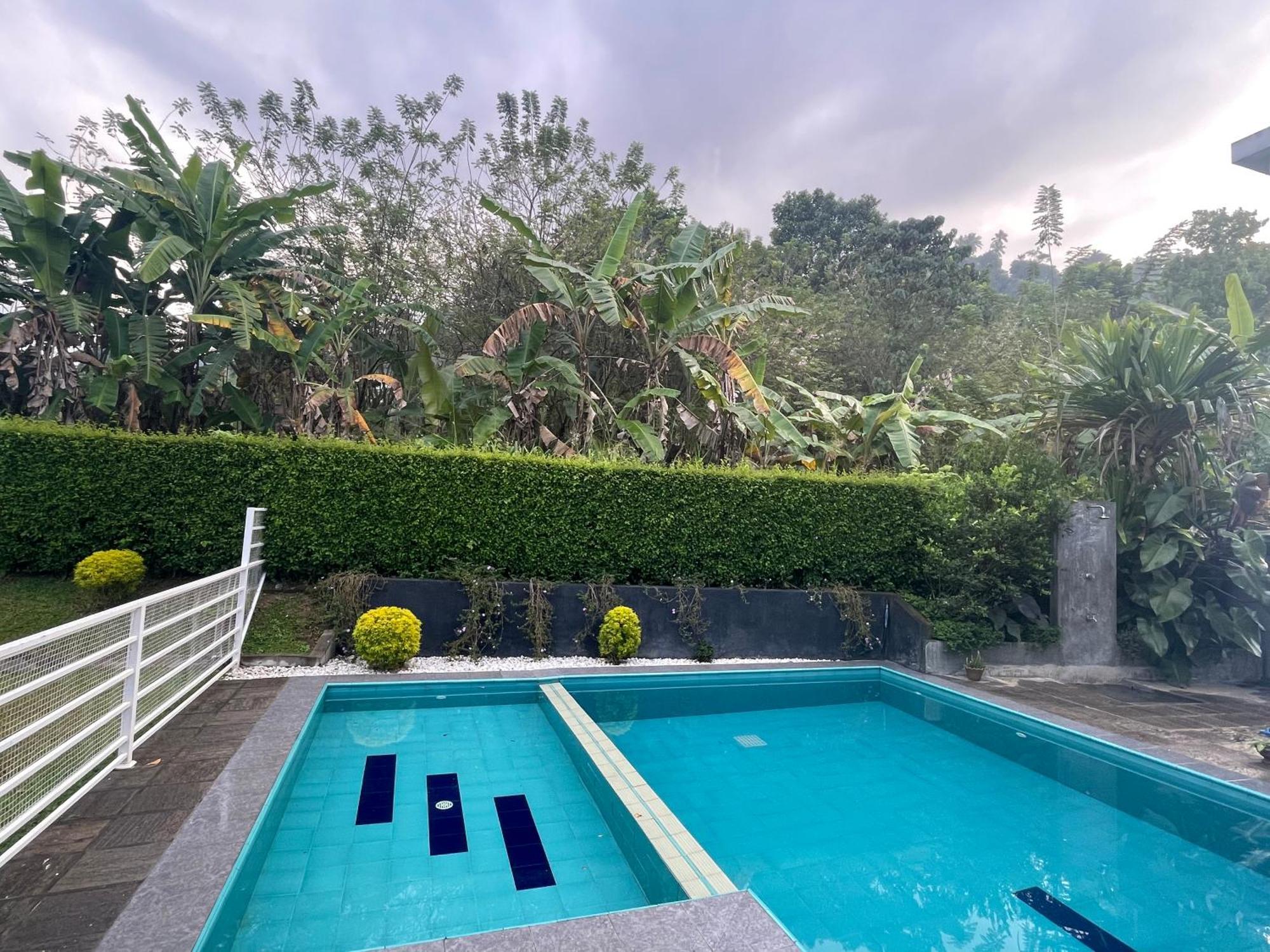 Surveyor'S Residence Bungalow Kandy Exterior photo